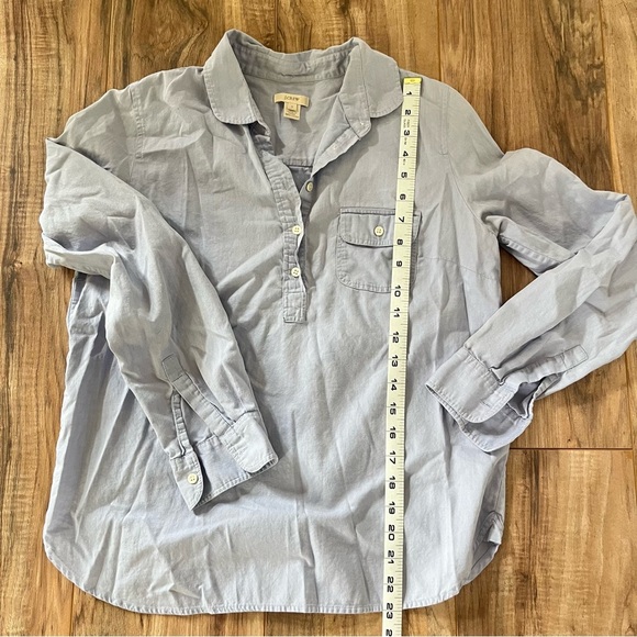 J. Crew Light Blue Chambray Casual 3/4 Button Down Shirt Lightweight 100% Cotton - Picture 6 of 8